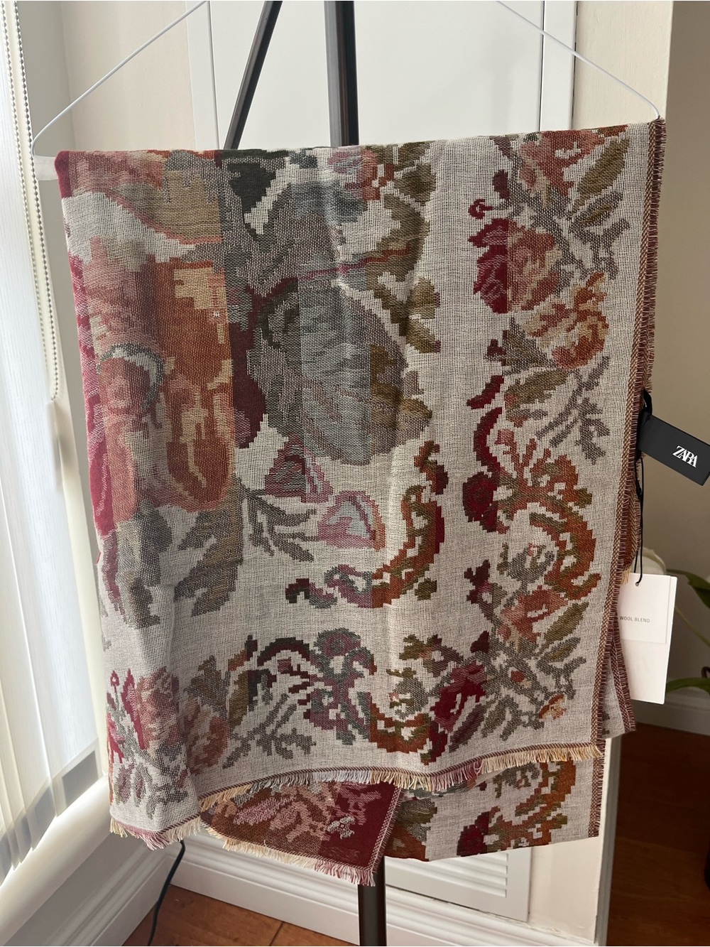 Zara floral wool blend scarf nwt